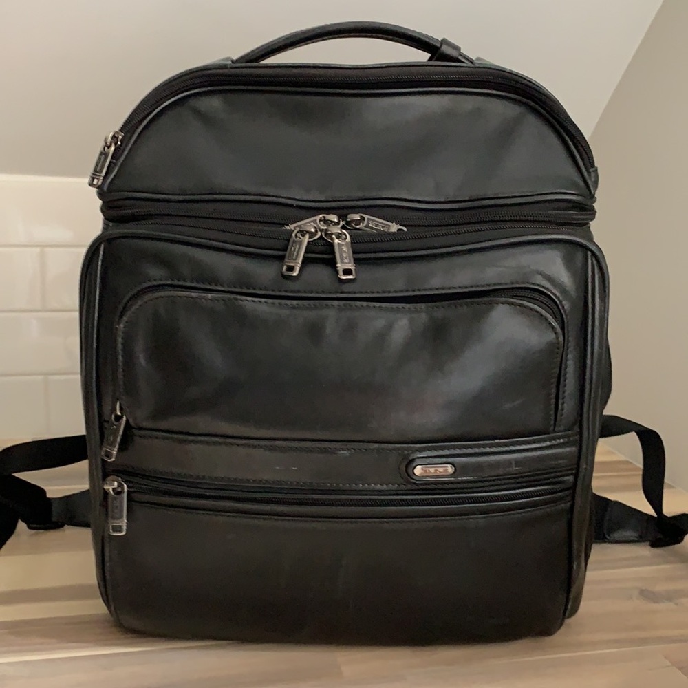 TUMI Business Class Brief Pack Leather